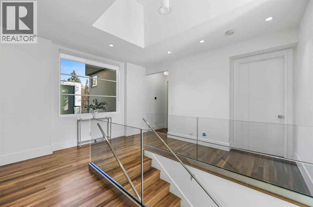 3926 9 Street SW - 37