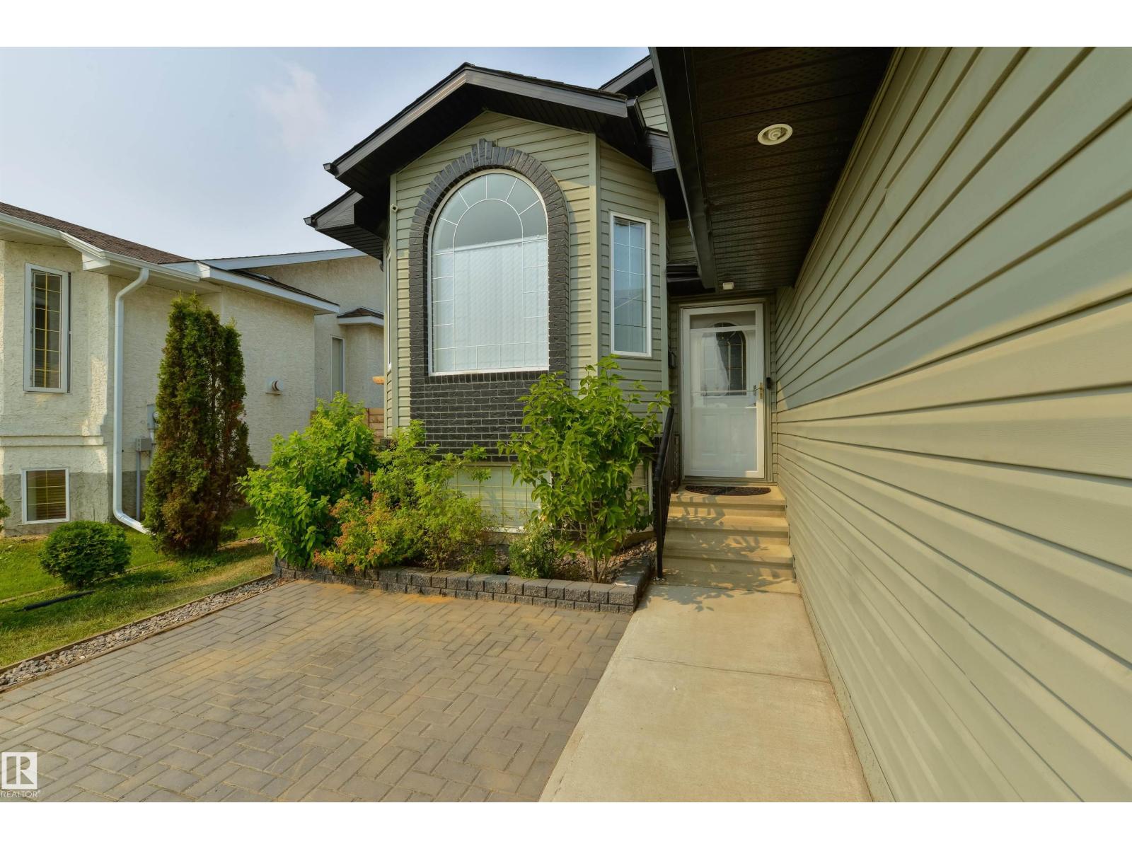 417 HOLLICK-KENYON RD NW - 3