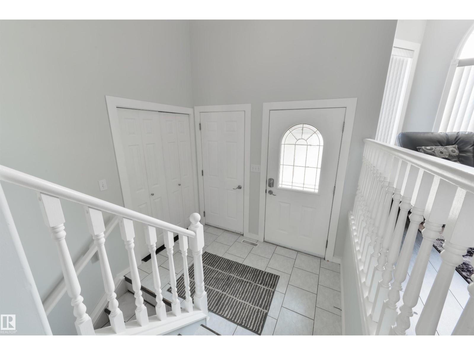 417 HOLLICK-KENYON RD NW - 11