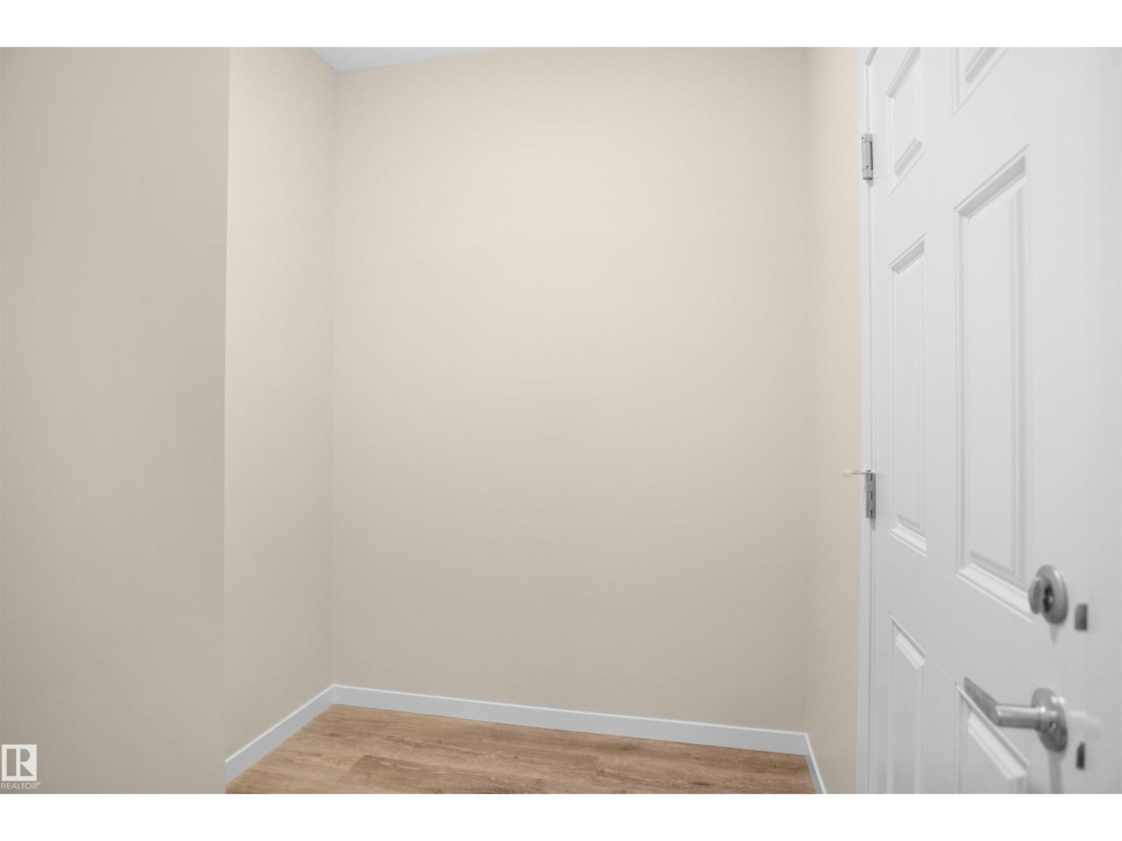 22915 95 AV NW - 22