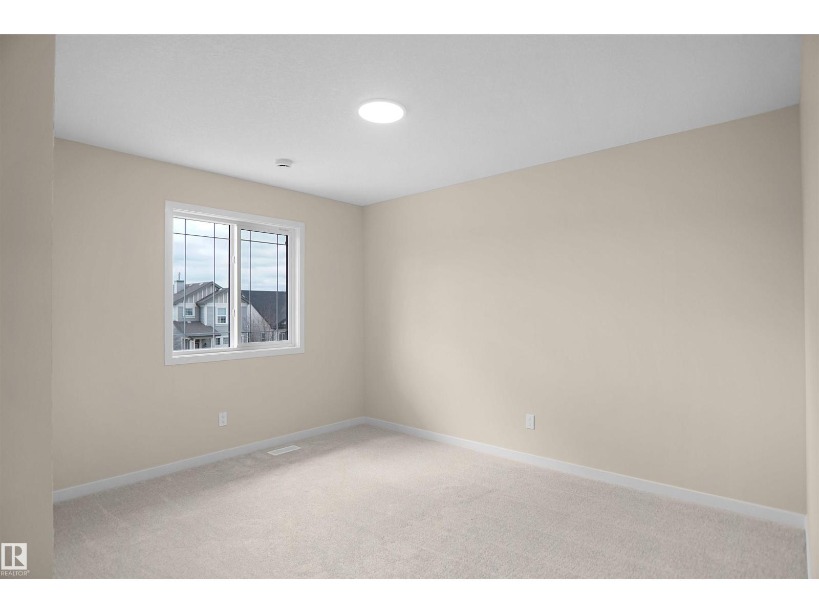 22915 95 AV NW - 32