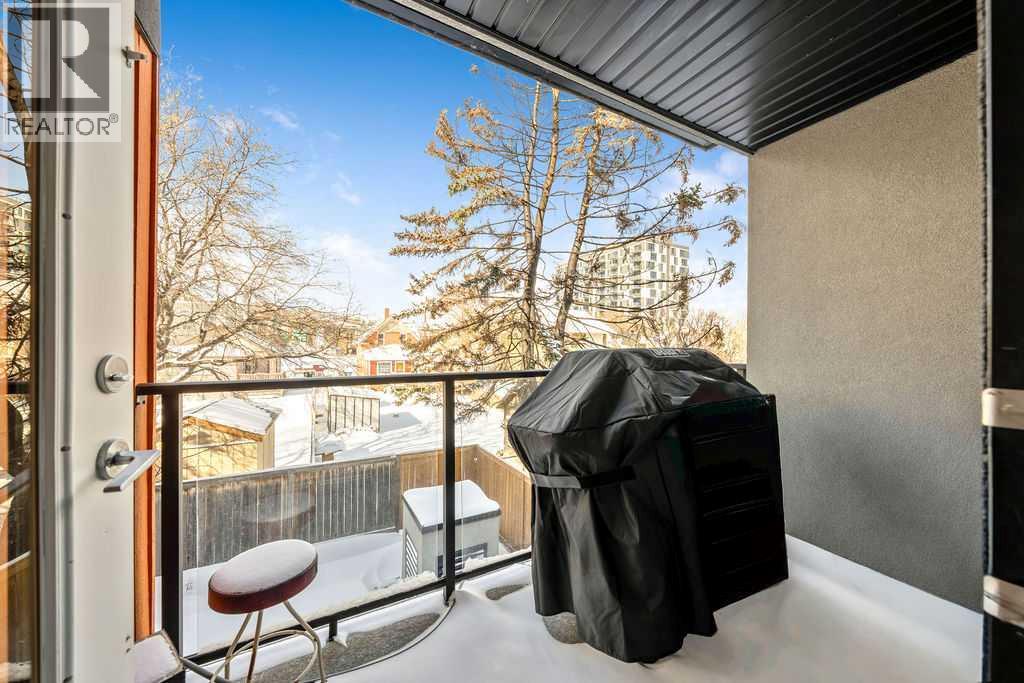 #207 414 Meredith Road NE - 5