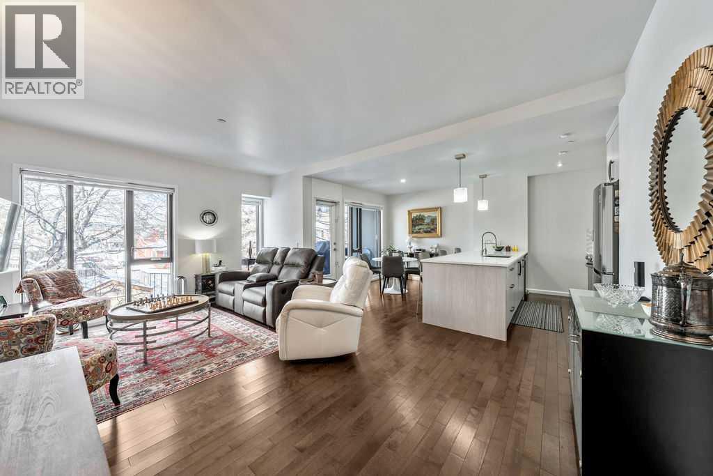 #207 414 Meredith Road NE - 12