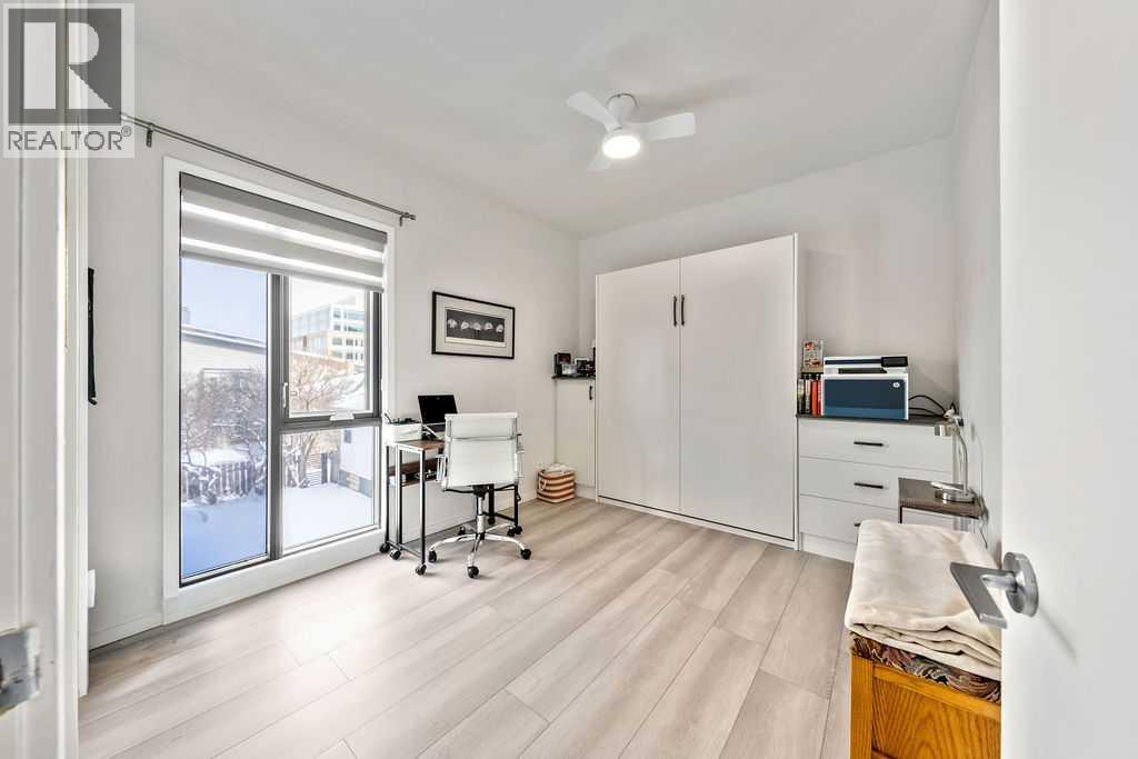#207 414 Meredith Road NE - 19