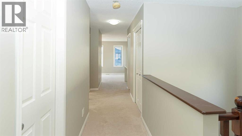 247 Taralake Way NE - 17