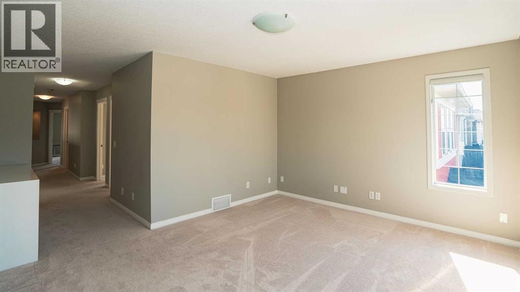 247 Taralake Way NE - 39