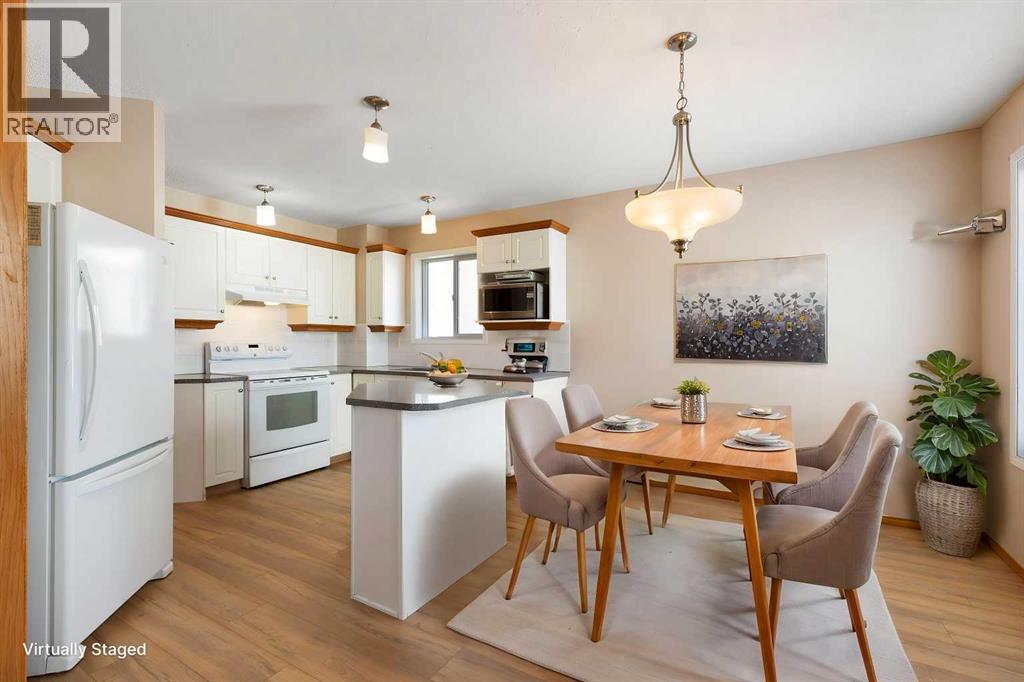 205 Scotia Point NW - 10