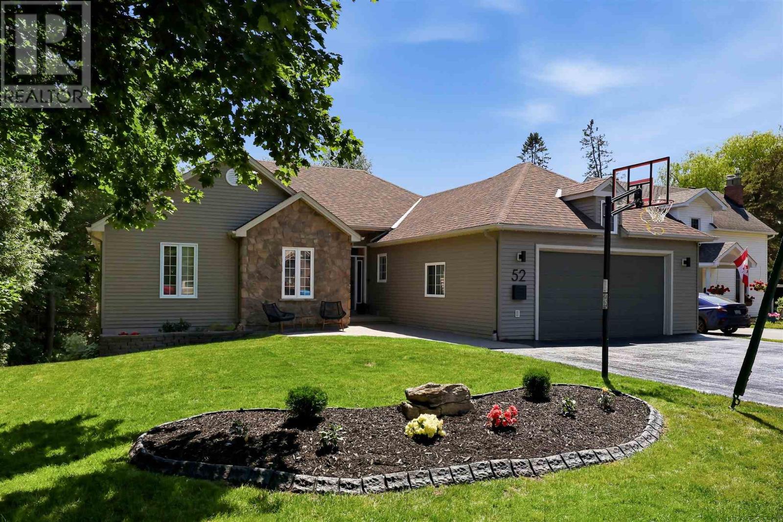52 Borron AVE - 50