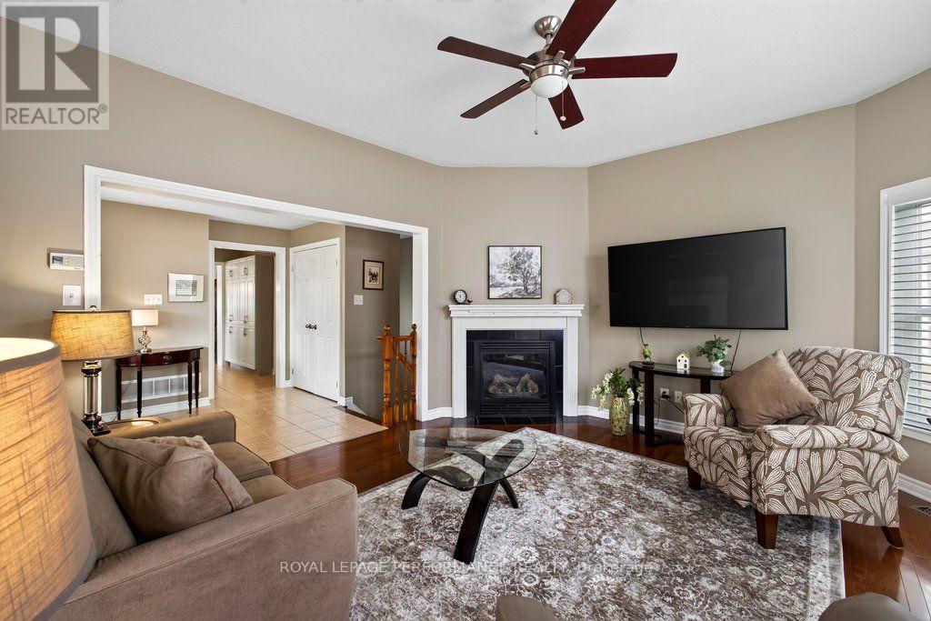 2423 REGATTA AVENUE - Image 9