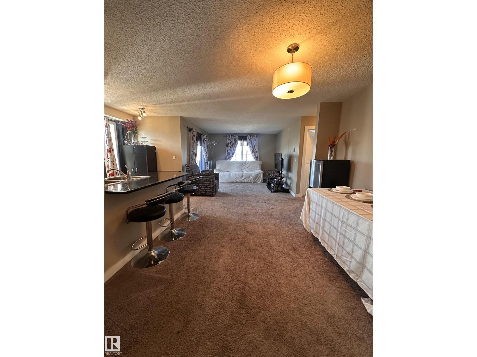 #419 11808 22 AV SW - 15