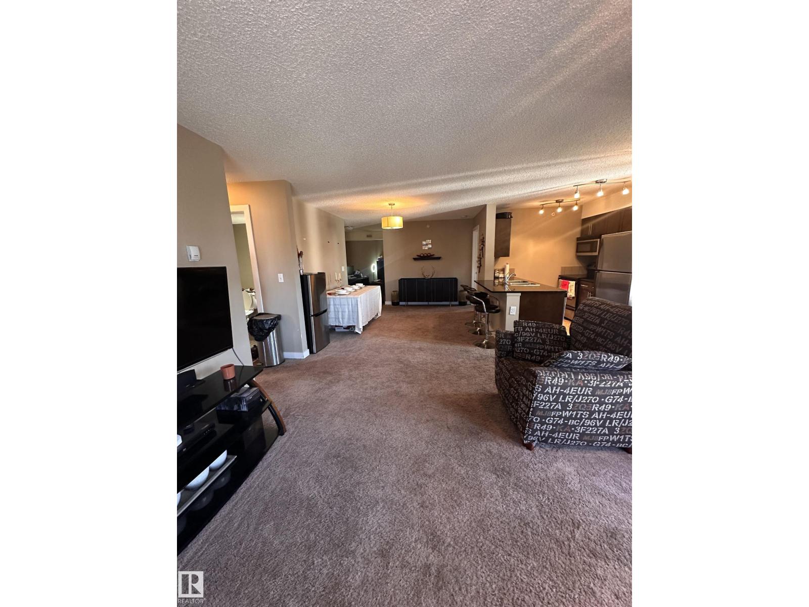 #419 11808 22 AV SW - 26