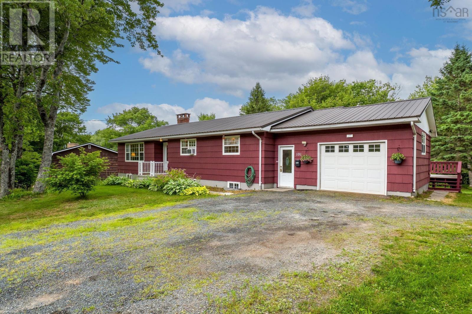 101 Etter Road - 1