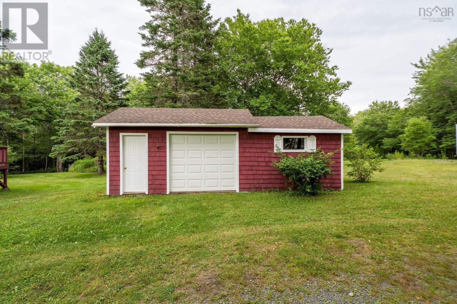 101 Etter Road - 44