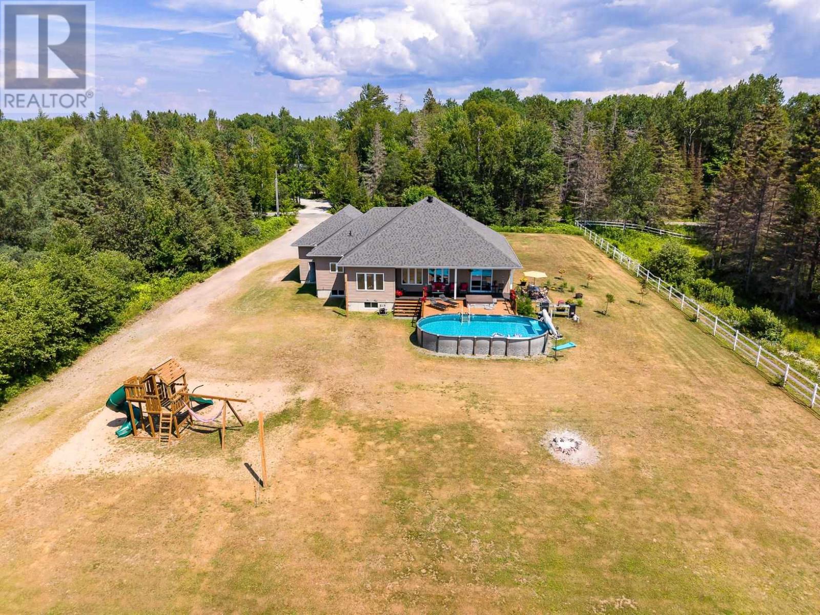 65 Gagnon RD - 4