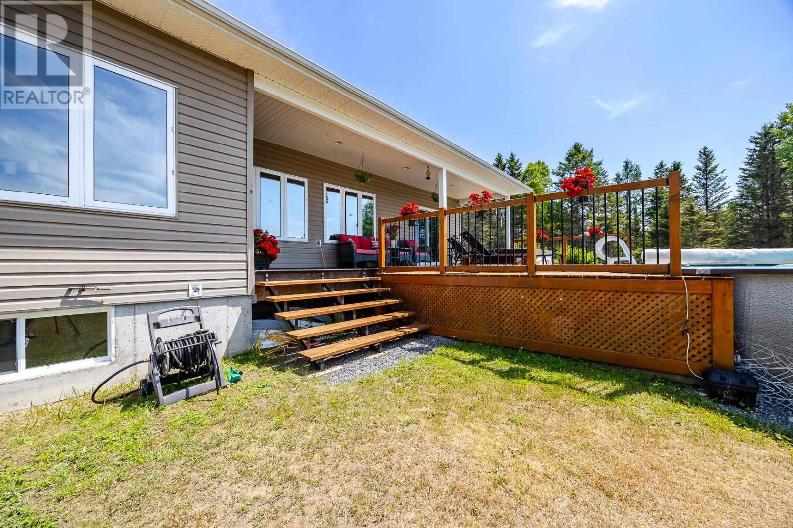 65 Gagnon RD - 41