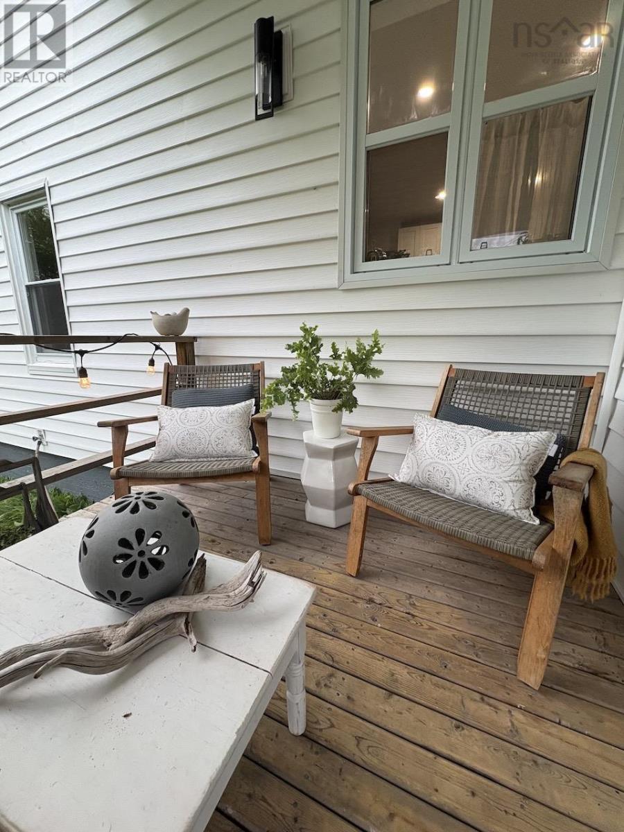29 River Avenue - Image 39