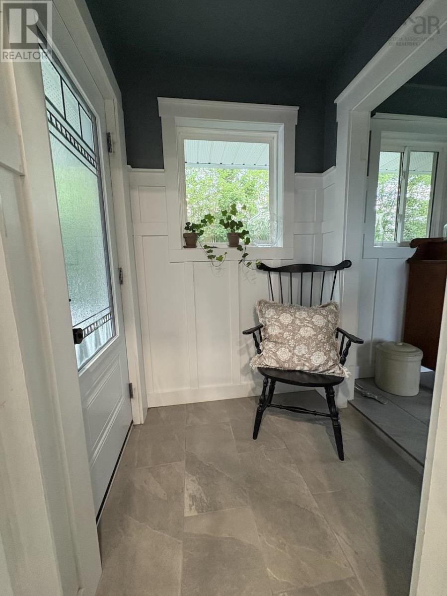 29 River Avenue - Image 33