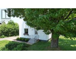 Laundry room - 29 River Avenue, Oxford, NS B0M1P0 Photo 6