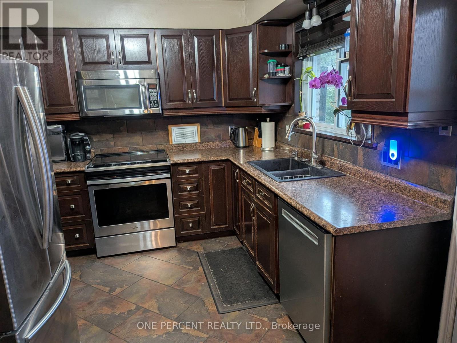 23 FINLAY MILL ROAD - Image 3