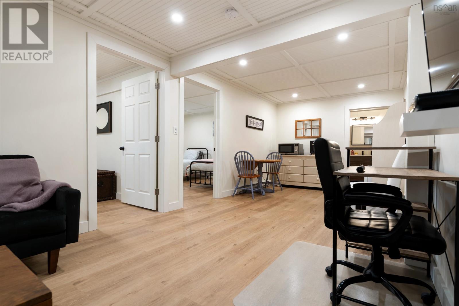 34 Birchwood Ridge - 40