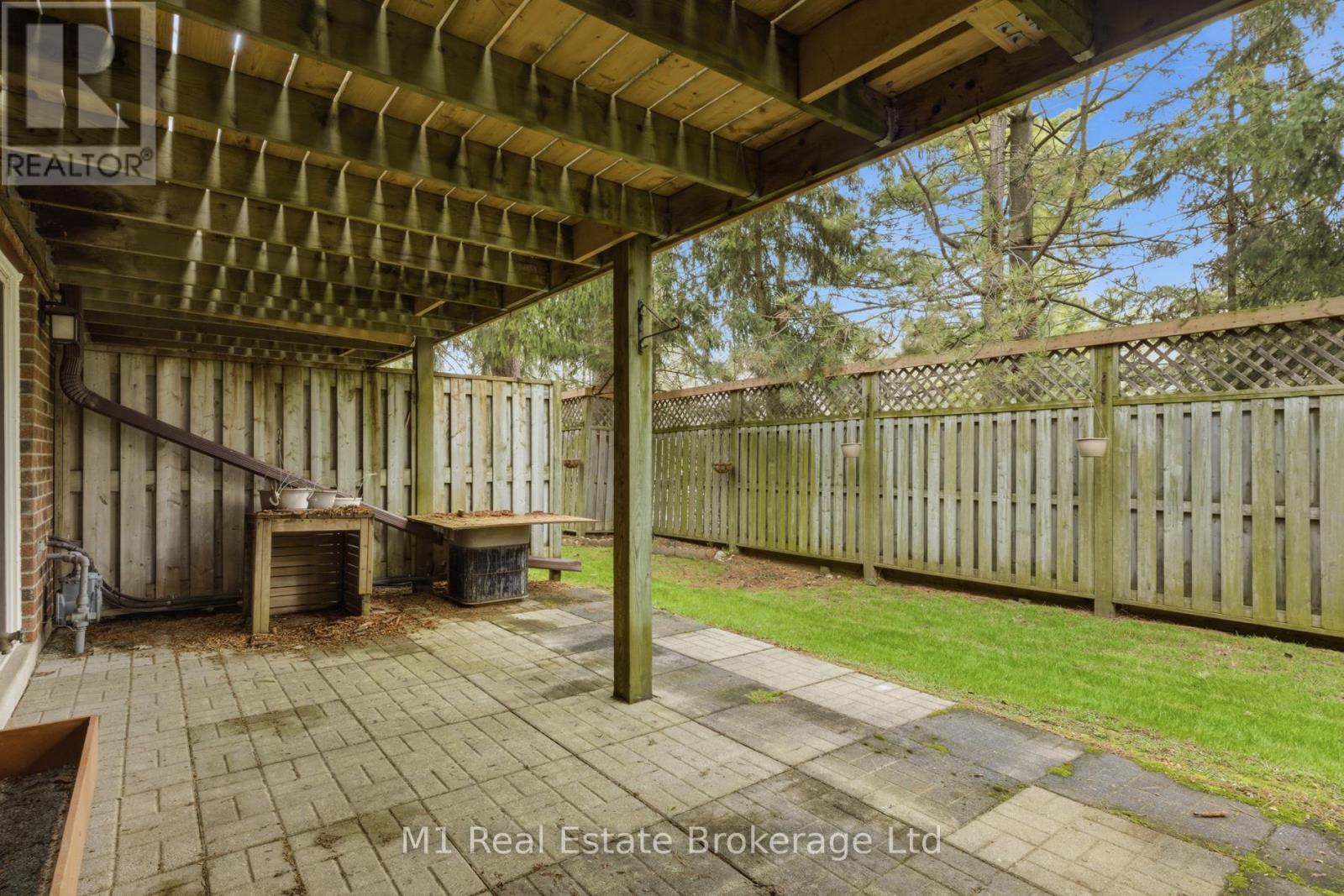 5 MARILYN DRIVE - 39