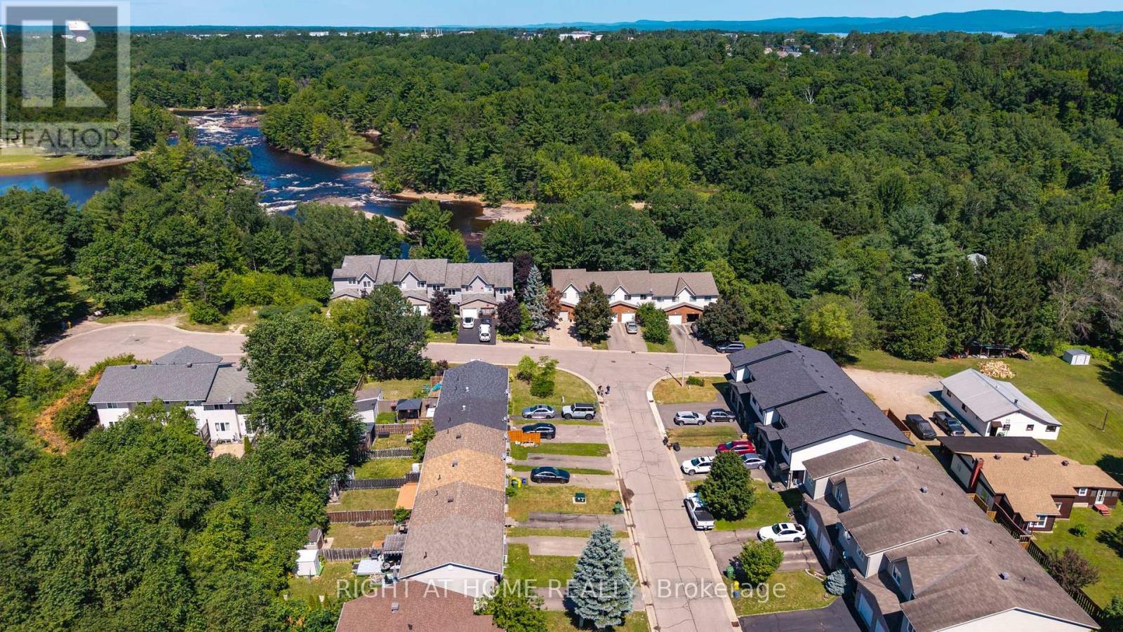 36 NORTHBROOK ROAD - 27