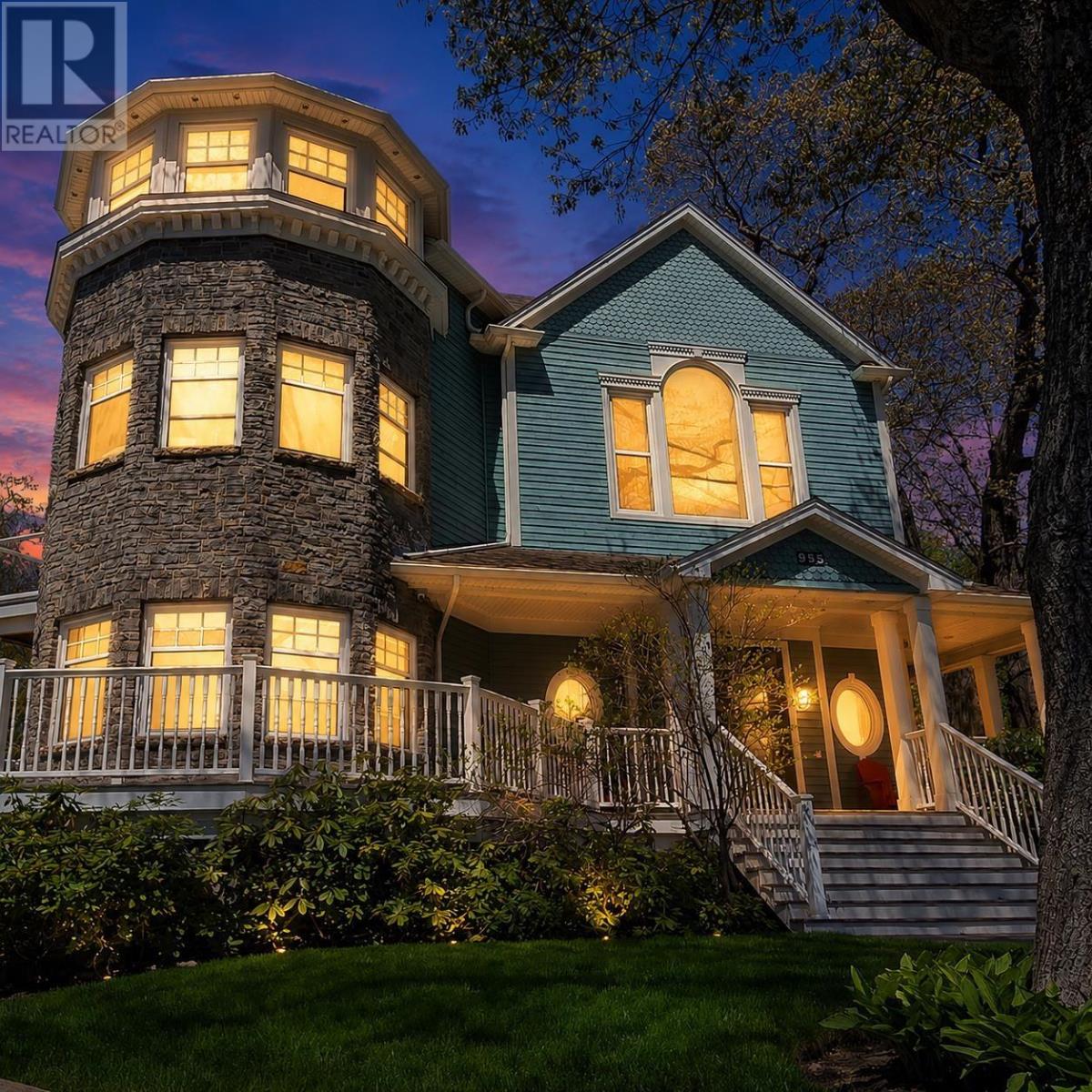 955 Winwick Road - 2