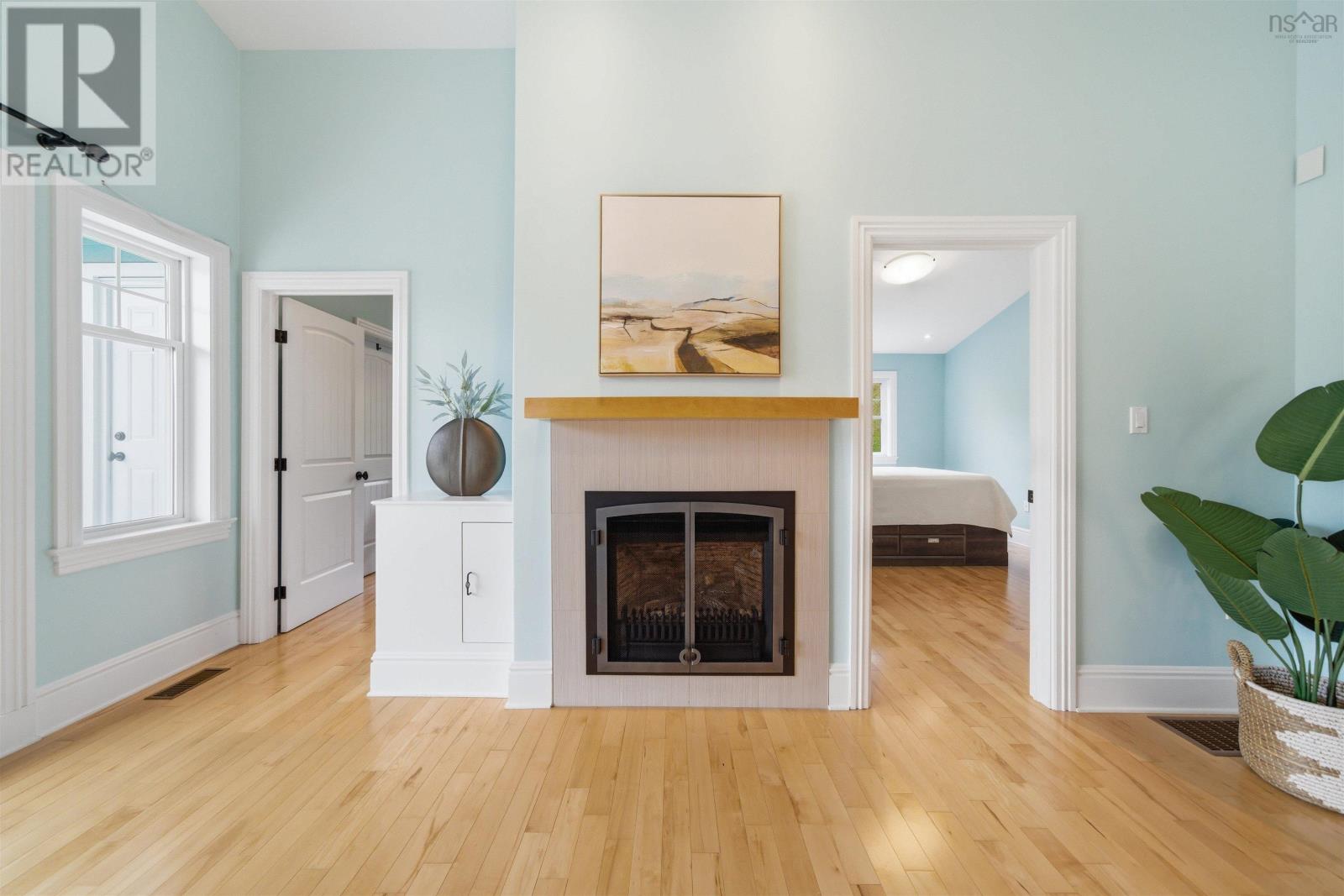 955 Winwick Road - 32