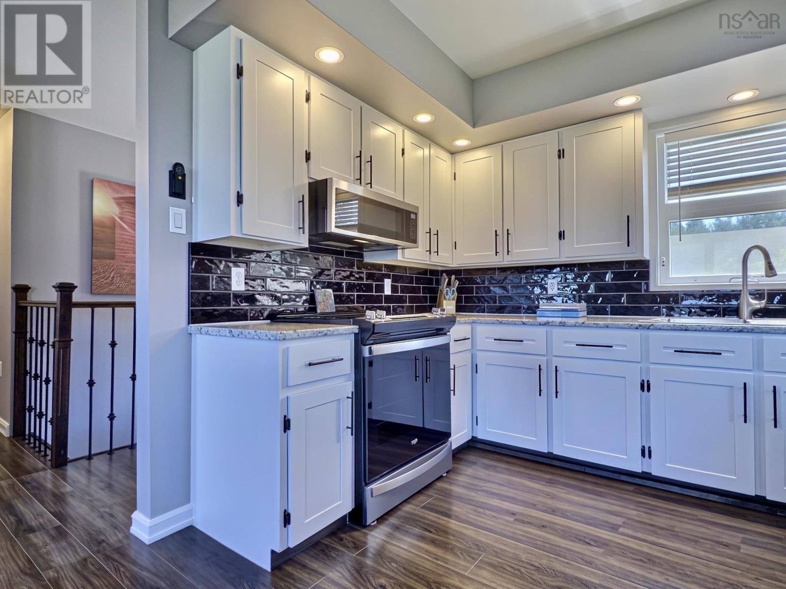 23 CHEMIN VENETTE ROAD - 9