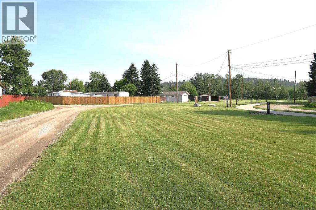 207 4 Street NW - 13