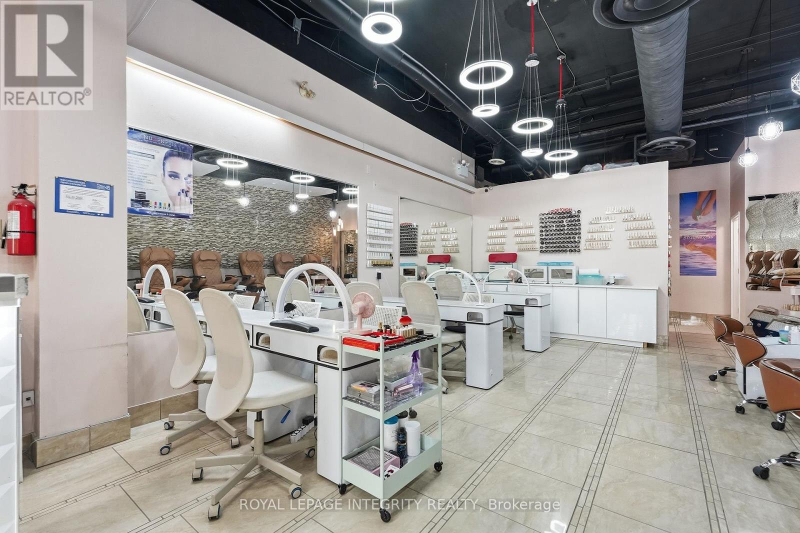 Business for Sale in Ottawa – 103 – 2446 BANK STREET, Ottawa – MLS# X13581566 - Image 13