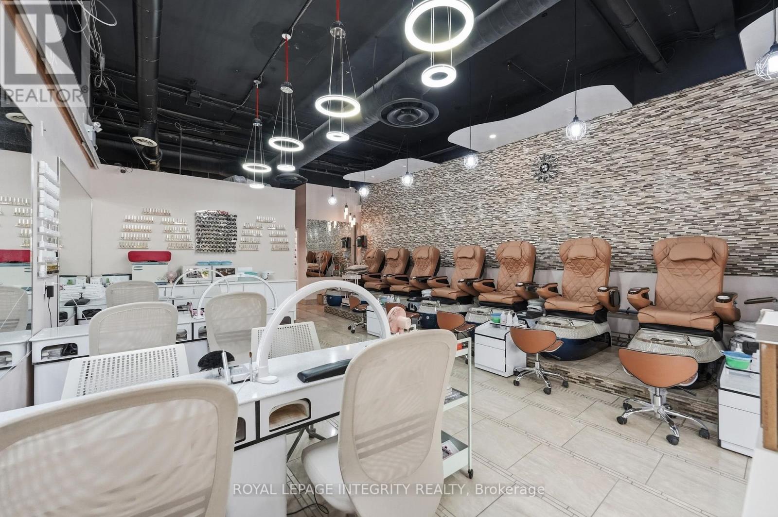 Business for Sale in Ottawa – 103 – 2446 BANK STREET, Ottawa – MLS# X13581566 - Image 19