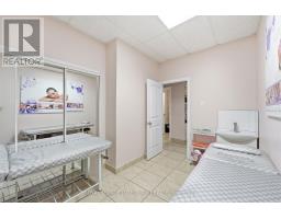 103 - 2446 Bank Street, Ottawa, ON K1V1A4 Photo 23