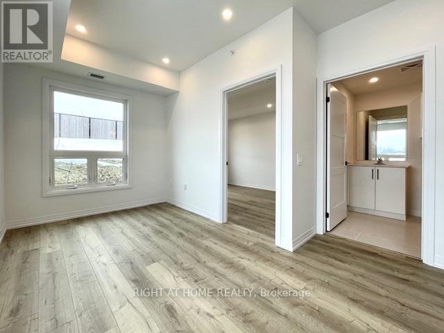 #102 15 KNEESHAW DRIVE - 9