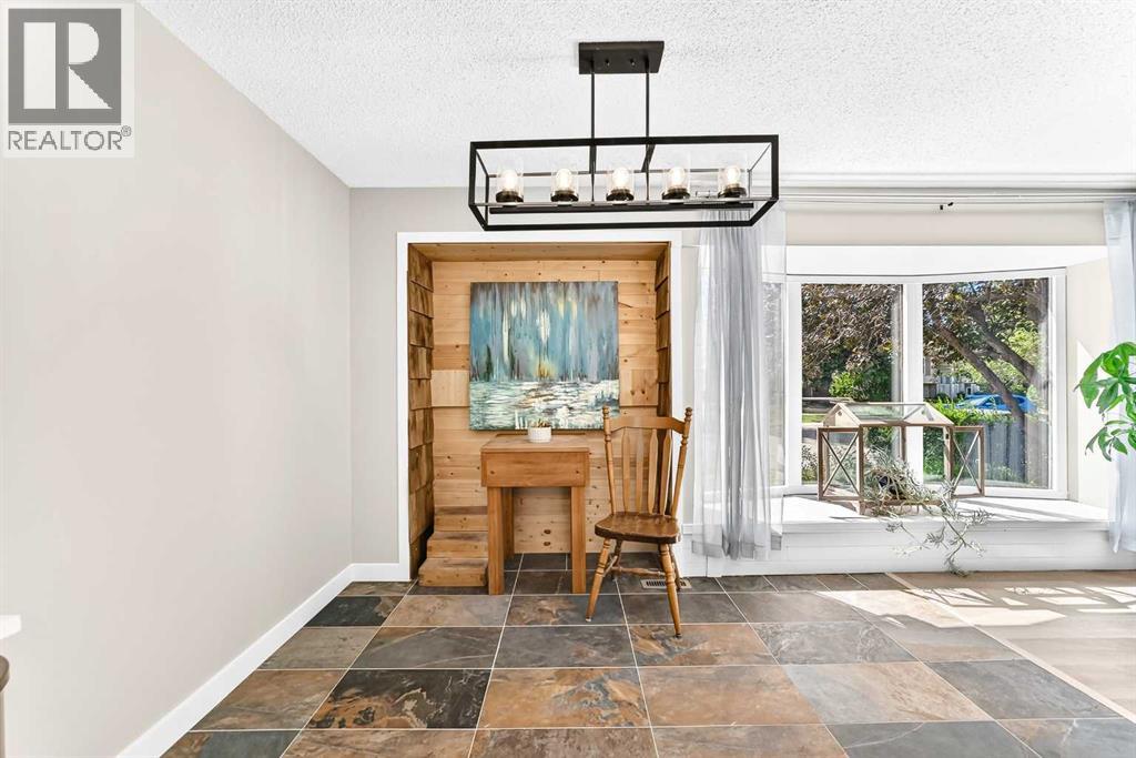 114 Midcrest Crescent SE - 8