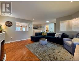 Family room - 22 Rosemead Close, Bracebridge, ON P1L1W9 Photo 11