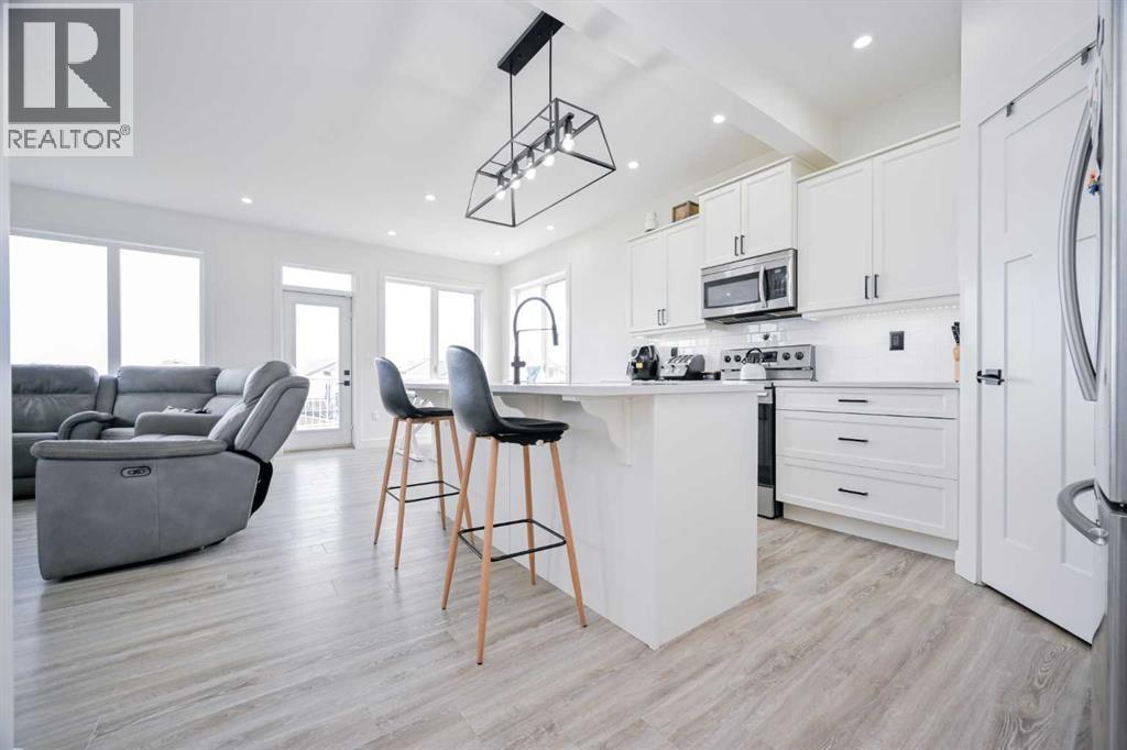 10714 150 Avenue - 6