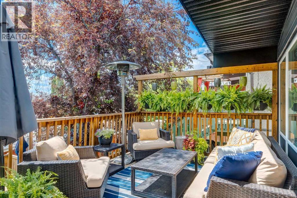 2031 30 Avenue SW, South Calgary, Calgary photo 3