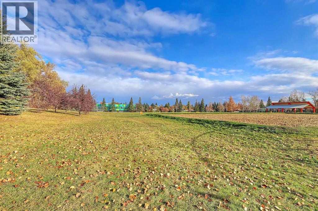 2031 30 Avenue SW - Image 43
