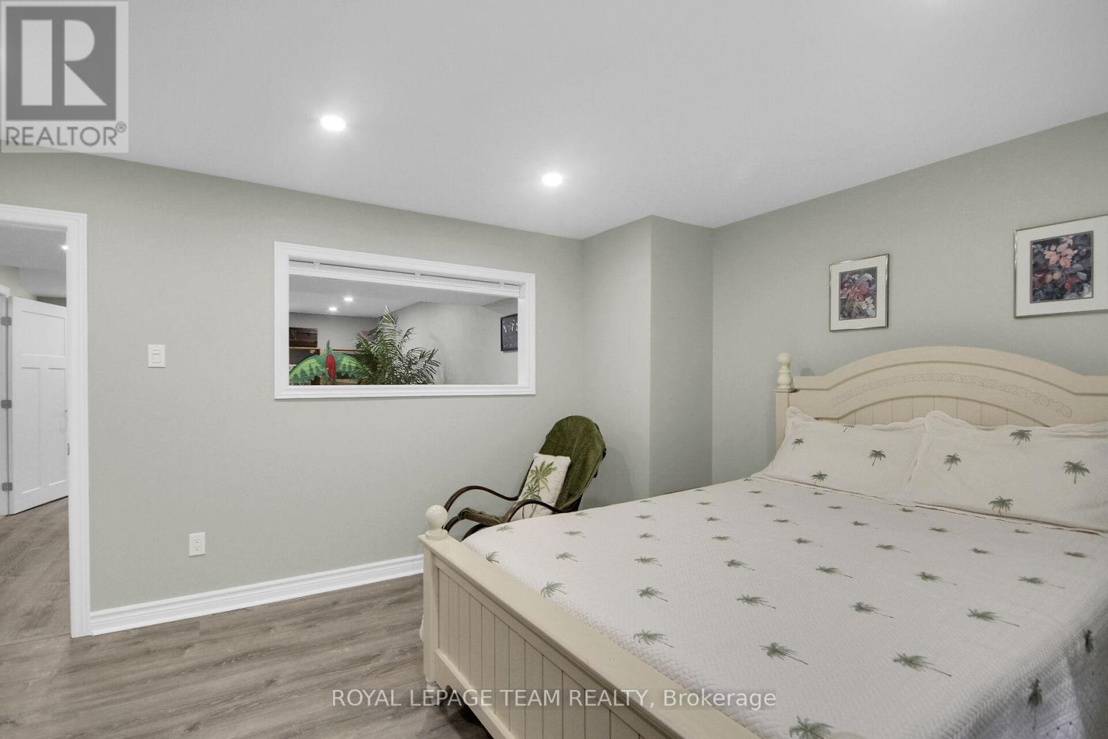 219 MCKENNY STREET - 34