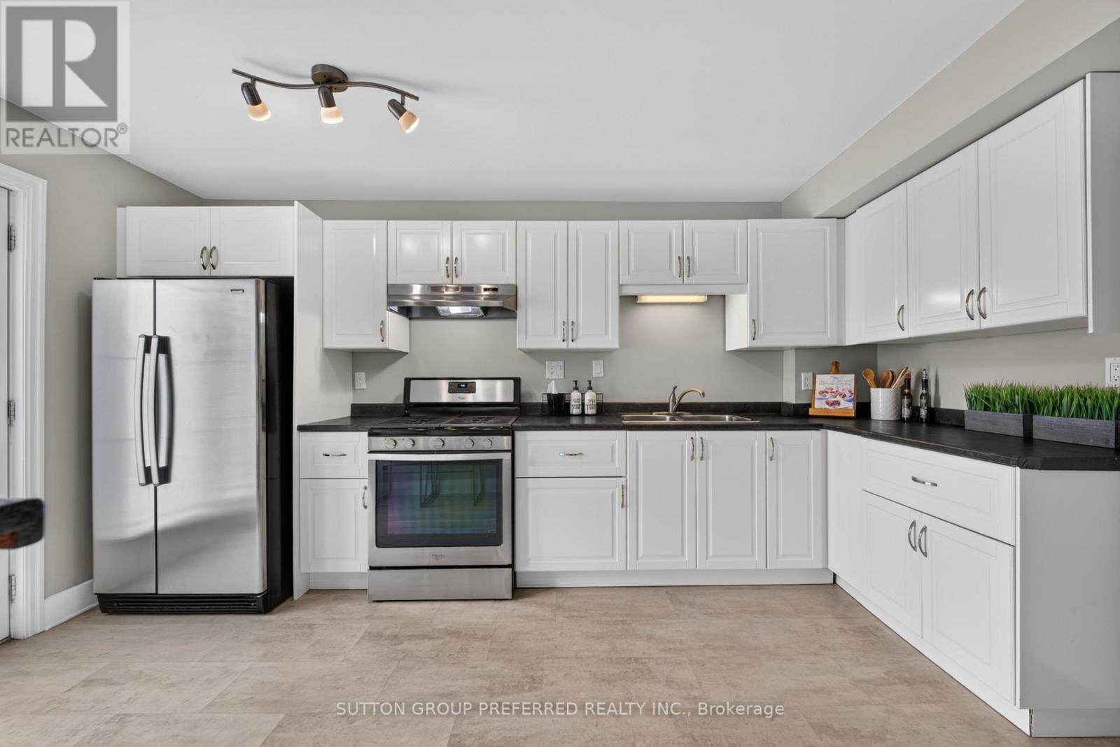 1271 NORMAN (UNIT B) AVENUE - 15