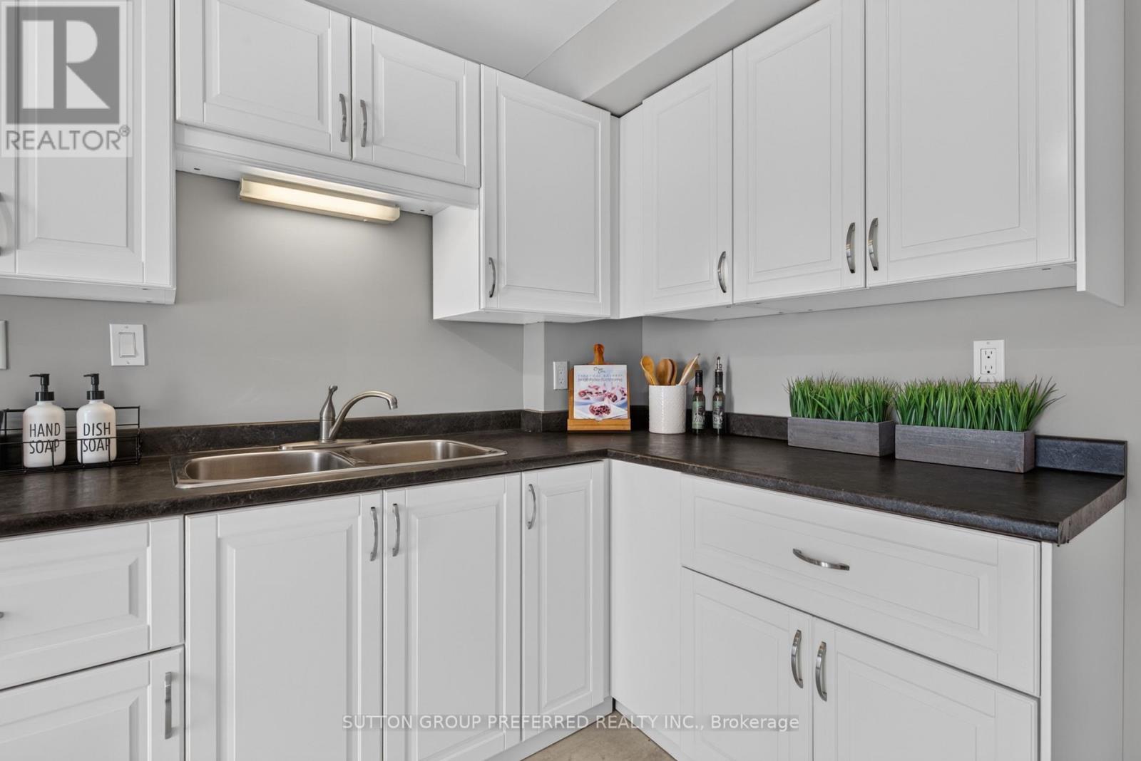 1271 NORMAN (UNIT B) AVENUE - 18