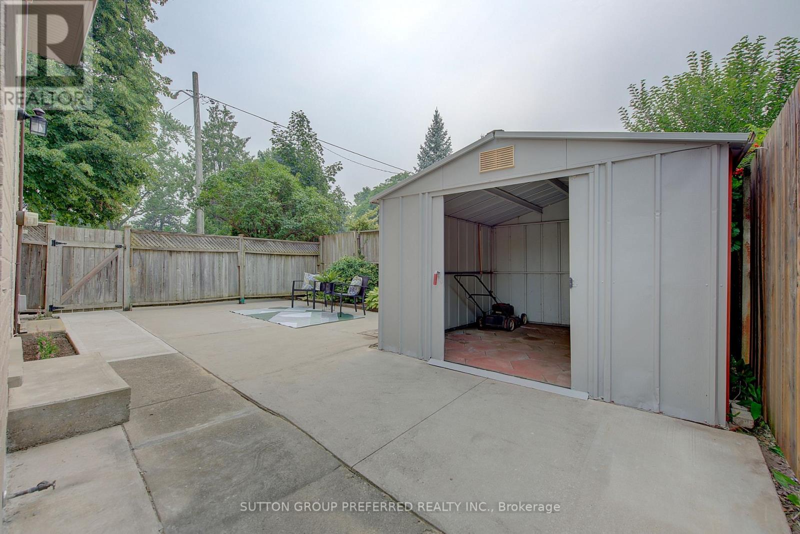 1271 NORMAN (UNIT B) AVENUE - 33