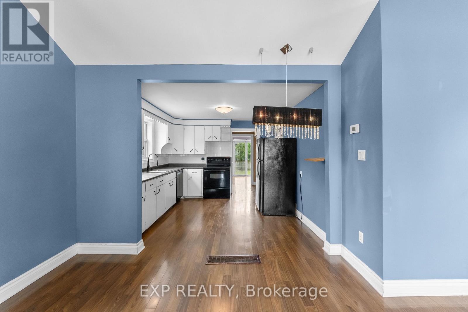 6344 ASH STREET - 10