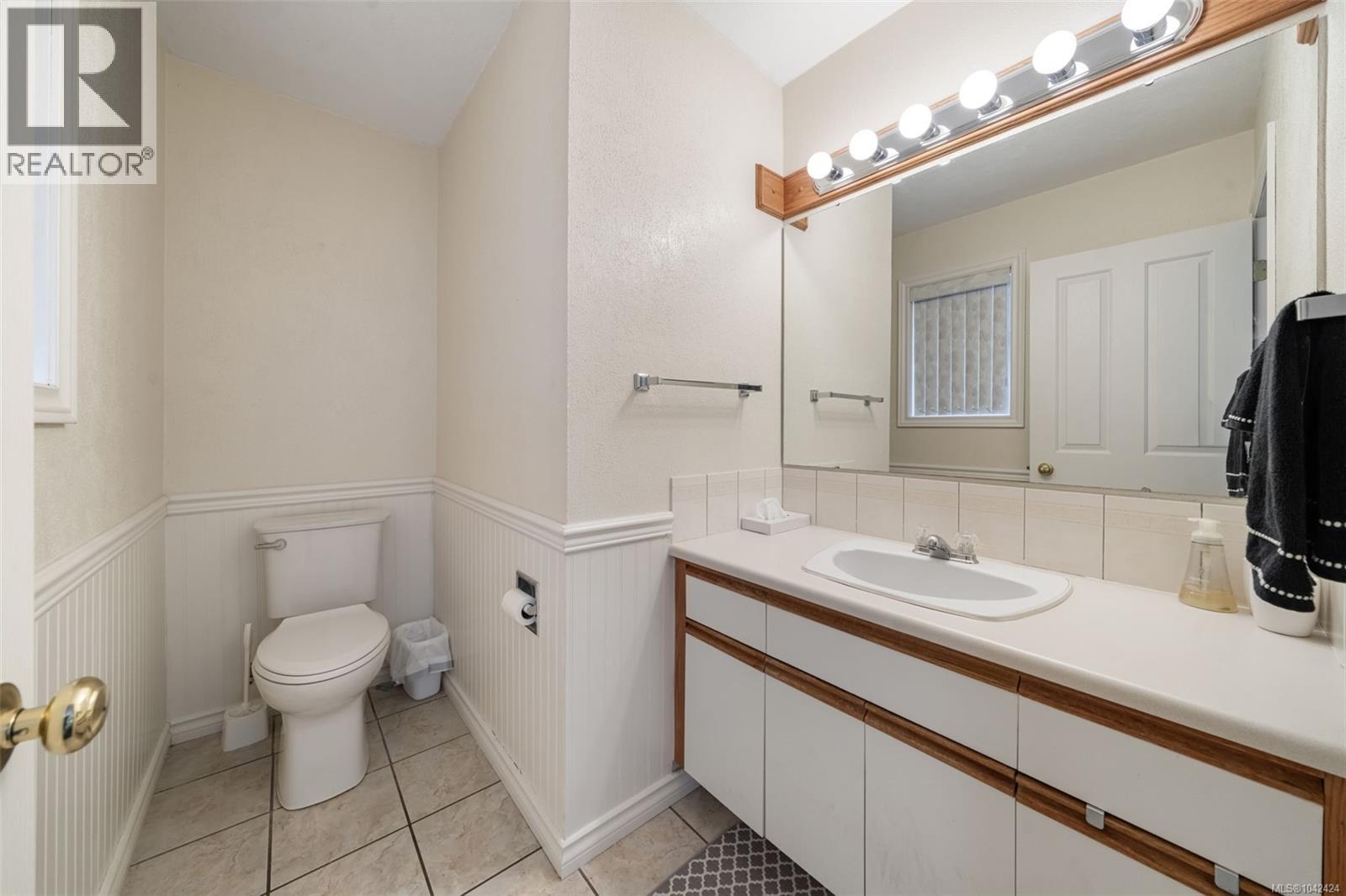 8256 Sa-Seen-Os Cres - 46