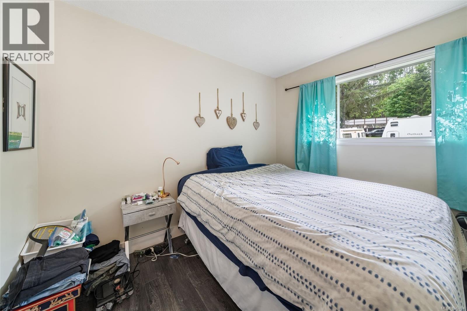 8256 Sa-Seen-Os Cres - 50