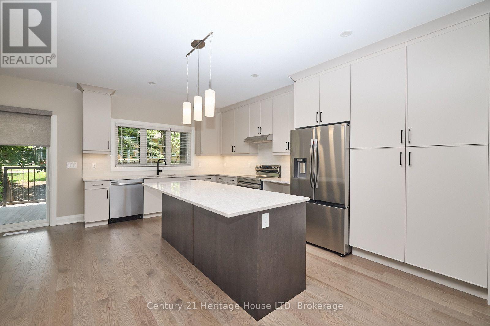 336 SUGARLOAF STREET - Image 11