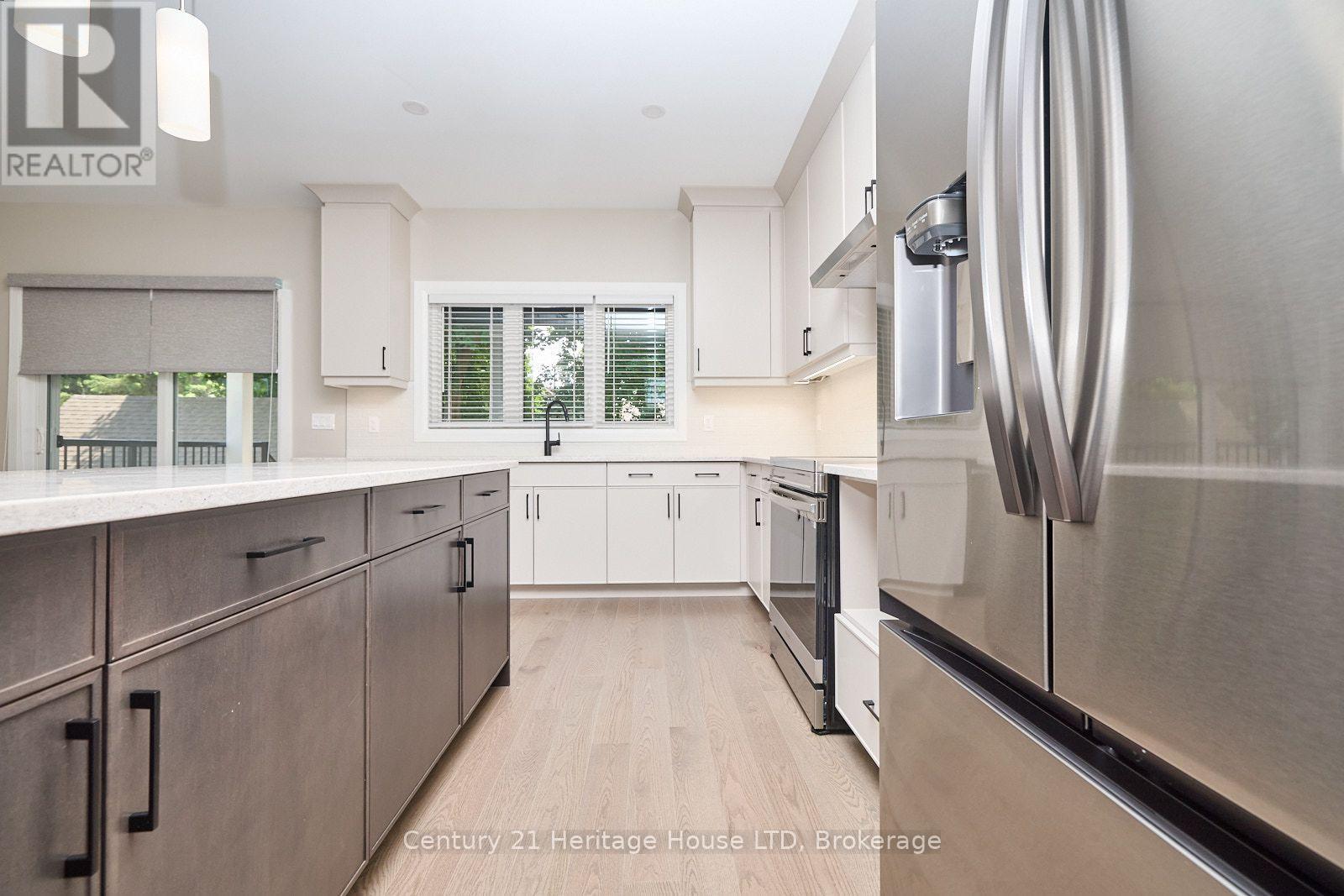 336 SUGARLOAF STREET - Image 14