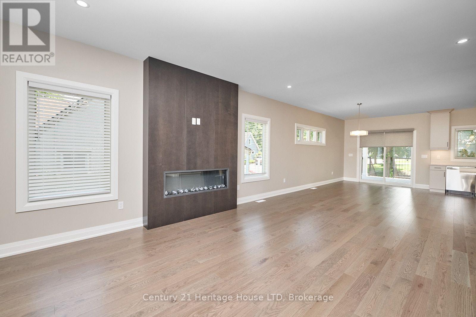 336 SUGARLOAF STREET - Image 8