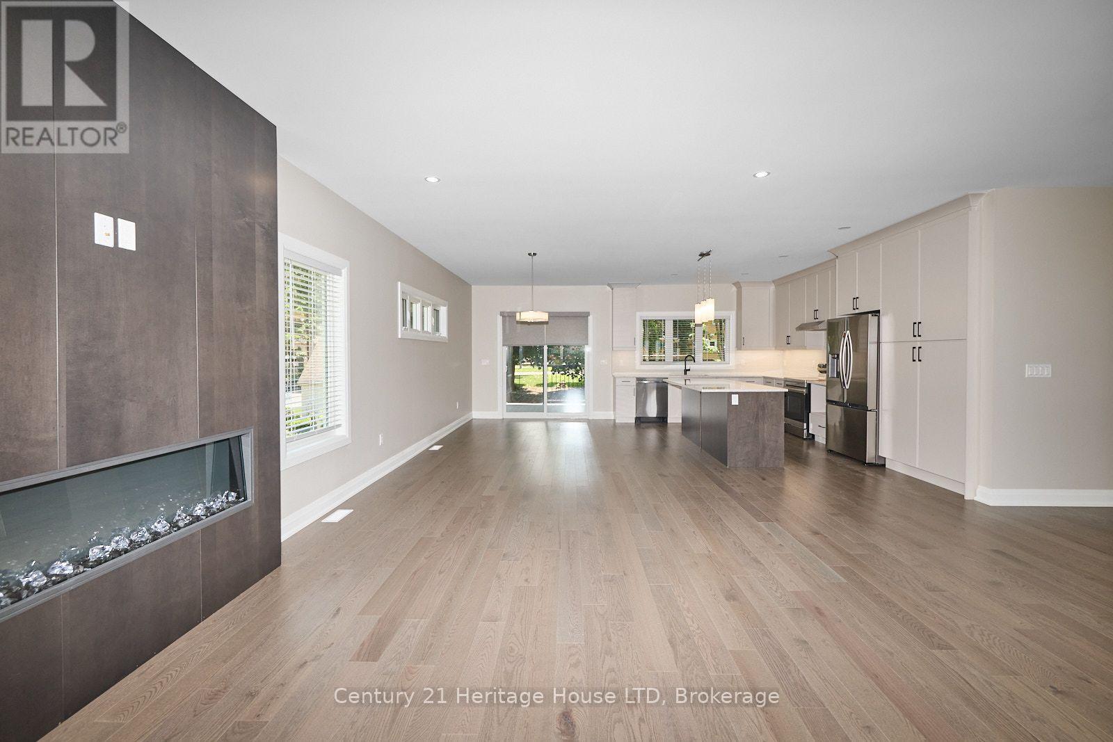336 SUGARLOAF STREET - Image 9
